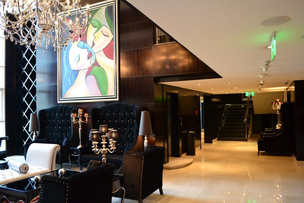 Sun City Hotel - The Gabriel Κάιρο Εξωτερικό φωτογραφία The lobby of the hotel